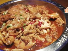 鸡翅煲-胖哥俩肉蟹煲(河北勒泰购物中心店)