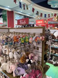 点击看大图 -哈姆雷斯(王府井百货大楼店)