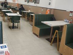 -汤小云火锅米线(钻汇广场店)