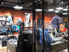 -NIKE武汉品牌体验店