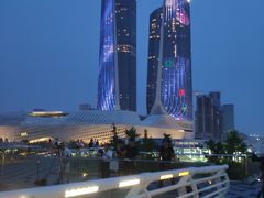 -南京眼步行桥