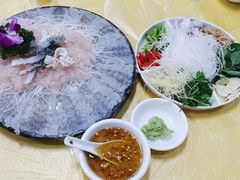 -官塘陈记鱼生·潮汕砂锅粥·牛肉火锅(潮枫路总店)