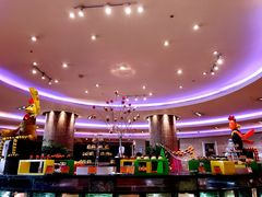 -咖啡苑自助餐厅·中国大饭店