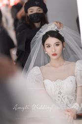-艾米丽婚纱礼服