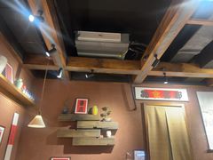 -巴卤社老火锅(财富店)