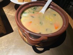 京城酥肉锅-四季民福烤鸭店(西单华威约饭街店)