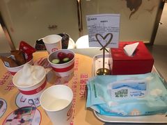 -海底捞火锅鲜切牛肉主题店(长寿路店)