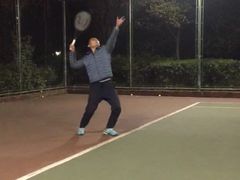 -快网网球俱乐部(徐汇爱建园店)