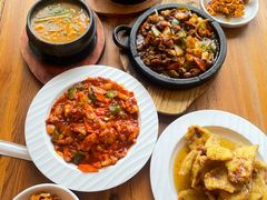 -百年石锅饭·朝鲜族传统民餐