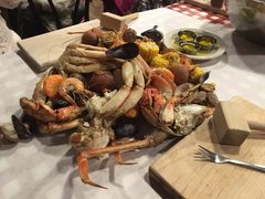-The Crab Pot Seattle