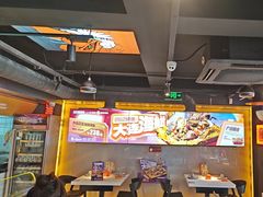 -鸣记脆皮烤鱼·海鲜烤鱼(三八广场店)