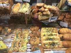 -苹果花园(乳山路店)