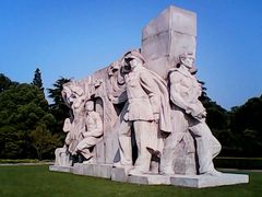 -上海市龙华烈士陵园