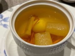 顶汤虫草花竹荪鸽蛋盅-太湖饭店·寄畅轩中餐厅