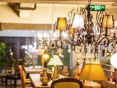 店内布置-24H COLOR咖啡厅(惠州金山湖店)