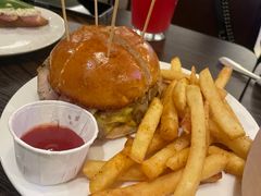 -瑞食酒馆 La Taverne Suisse