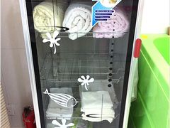 -亲亲天使婴儿游泳馆(堡镇店)