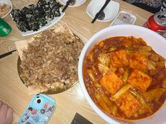 -火鸡爪东大门猎奇炒年糕