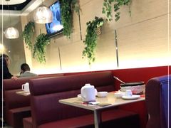 卡座-粤仔湾砂锅粥(广益哥伦布店)