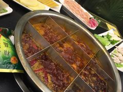 -邓莽子老火锅(中兴路总店)
