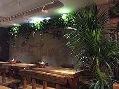 -万记麻辣烫国展总店