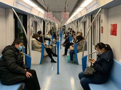 -陆家浜路(地铁站)