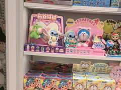 -名创优品(惠州华贸购物中心店)