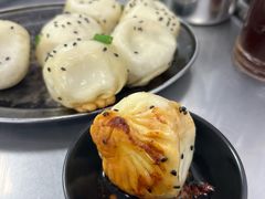-老上海食惠裡小籠包生煎包