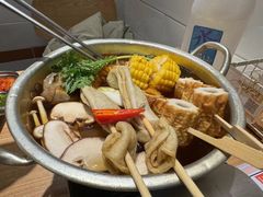 -WOW LUCKY创意韩料(龙阳广场店)