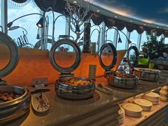 自助取餐区-黄金海景大酒店-旋转餐厅