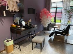 -花隐·美芙炫海菲秀皮肤管理中心