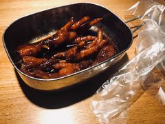弄堂里的卤鸡爪-弄堂里(雨花客厅店)