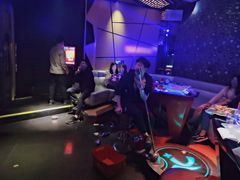 -K+全国连锁KTV(绿地缤纷天地店)