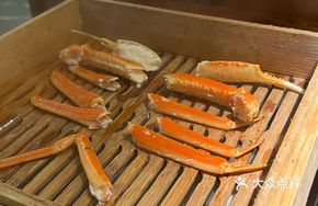 Steamed Crab Legs