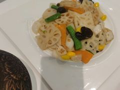 荷塘月色-胜记为食家·创新粤菜(车公庙店)
