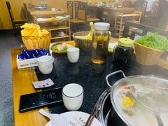 -四点金潮汕鲜牛肉火锅(金猴名居店)