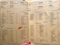 -荣小馆(椒江青悦城店)