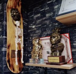 点击看大图 -冰岛刺青·手工耳饰品售卖·专业纹身