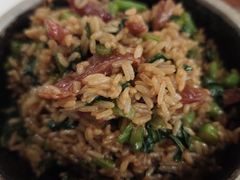 青菜香肠炒饭-佬肥猫(国华广场店)
