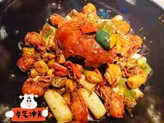 -虾胡闹龙虾馆(湄南河店)
