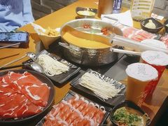 -呷哺呷哺 黄金牧场 (欢乐谷店)
