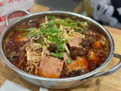 -官亭路小吃一条巷