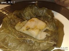 荷叶糯米鸡-北京西单美爵酒店-融轩中餐厅