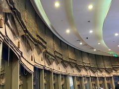 -怡豪大饭店·49楼旋转自助餐厅