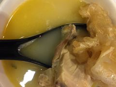 -鲜入围煮花胶鸡海鲜火锅