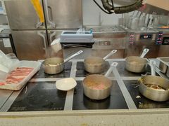-南城香·饭香串香馄饨香(青年路店)