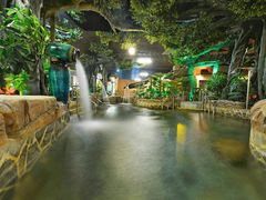 -泉城欧乐堡戏水湾艺术养生温泉