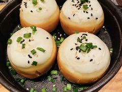 脆煎灌汤小笼包-十里弄堂(K11店)