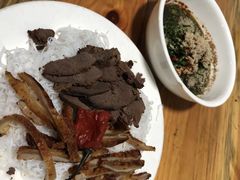 -乔岩保应烧烤店