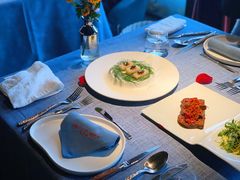 -弦月窗LUNETTE BY AMANDA(复兴路店)